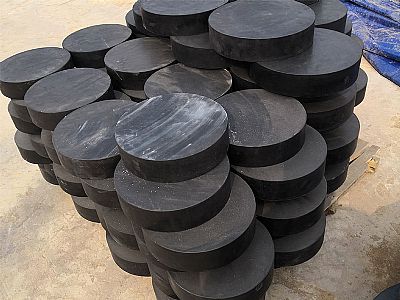 攀枝花板式橡胶支座由若干层橡胶片与薄钢板经加压硫化